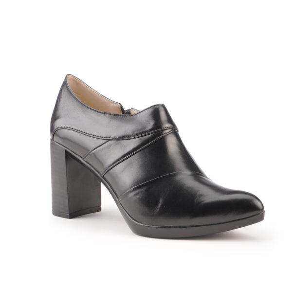 TACONES