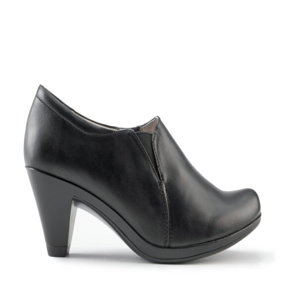 TACONES