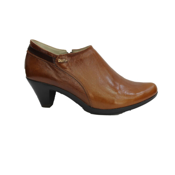 VESTIR ZAPATO